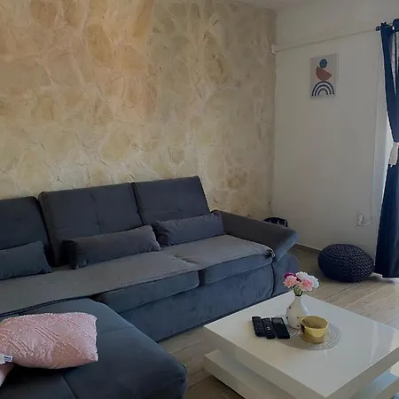 Διαμέρισμα Kzara